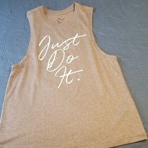 NWOT Womens Nike Tank S DRY Fit